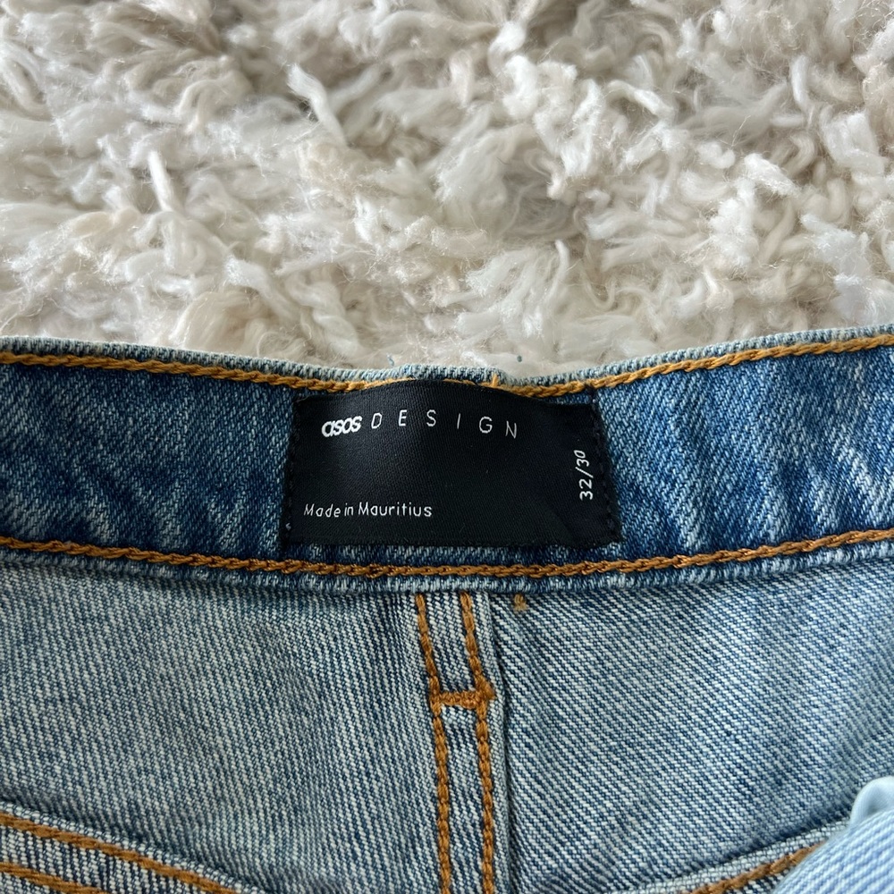 ASOS Design Ripped Jeans - Picture 3 of 4